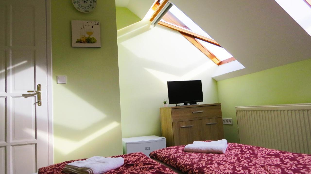 Hoforras Wellness Vendeghaz Ξενοδοχείο Egerszalók Εξωτερικό φωτογραφία